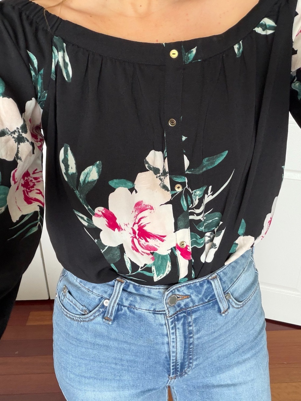 Dynamite Black 3/4 Sleeve Off Shoulder Floral Blouse Size M - Picture 6 of 6
